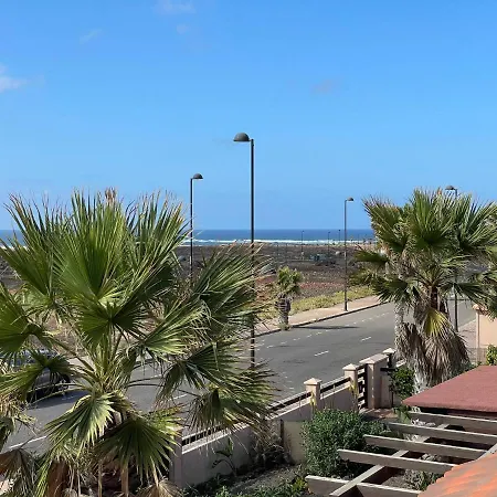 アパート Adam Origo Mare *